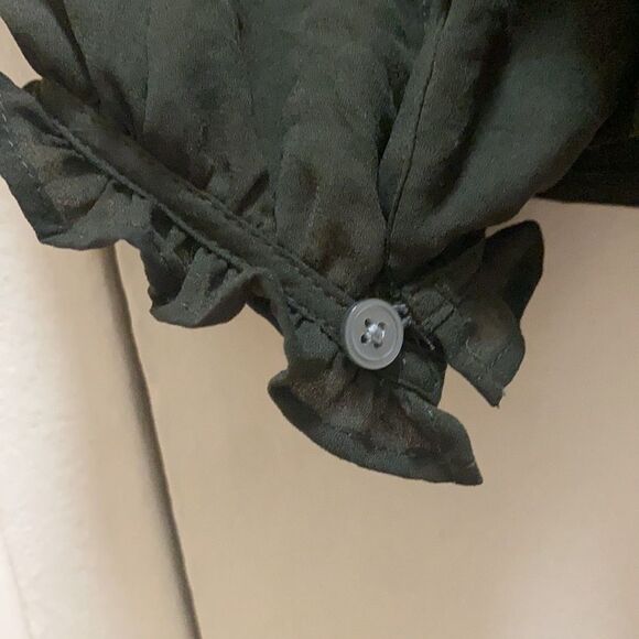 Loft Dark Green Peasant top - Picture 3 of 4